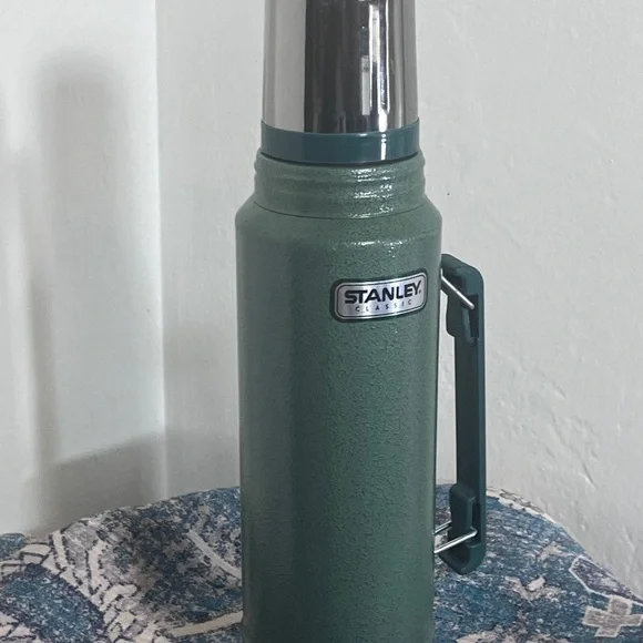 Vintage Stanley 1-Qt Thermos Vacuum Bottle – Aladdin Nashville – Green Hammerton - Picture 2 of 7